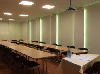 Kleefelder Hof Hotel 3*